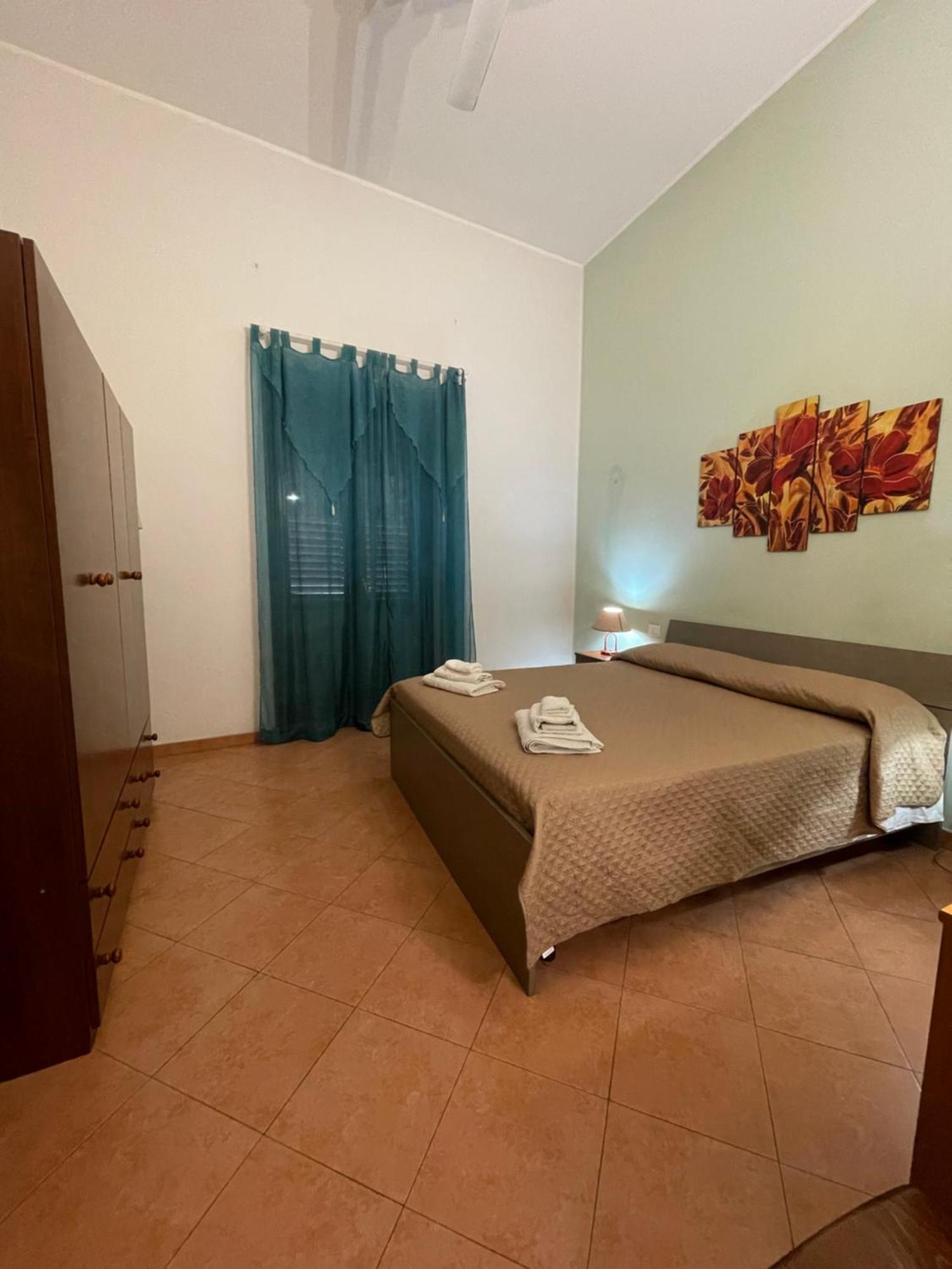 Hola Cathedral House Cadorna Apartment Палермо Екстериор снимка