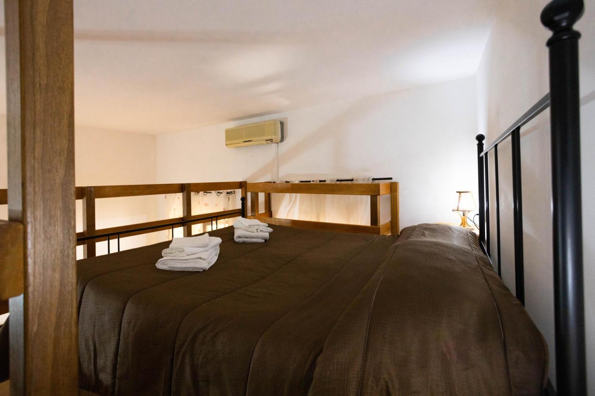 Hola Cathedral House Cadorna Apartment Палермо Екстериор снимка