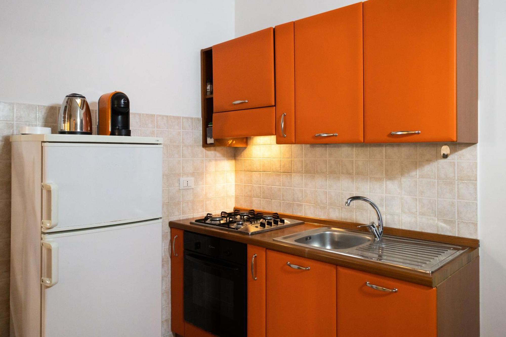 Hola Cathedral House Cadorna Apartment Палермо Екстериор снимка